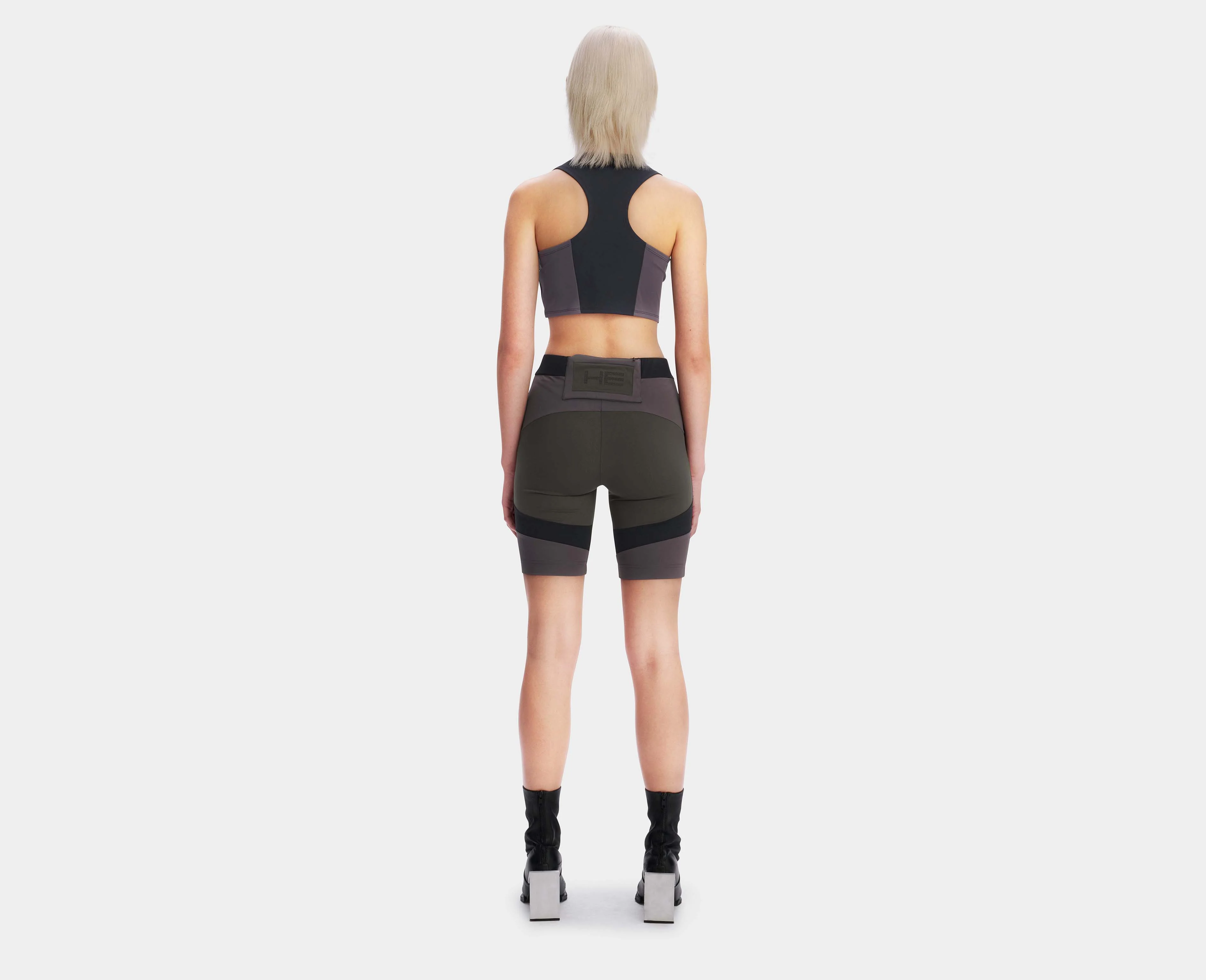 ATRA ACTIVE WEAR SHORTS - Image 4