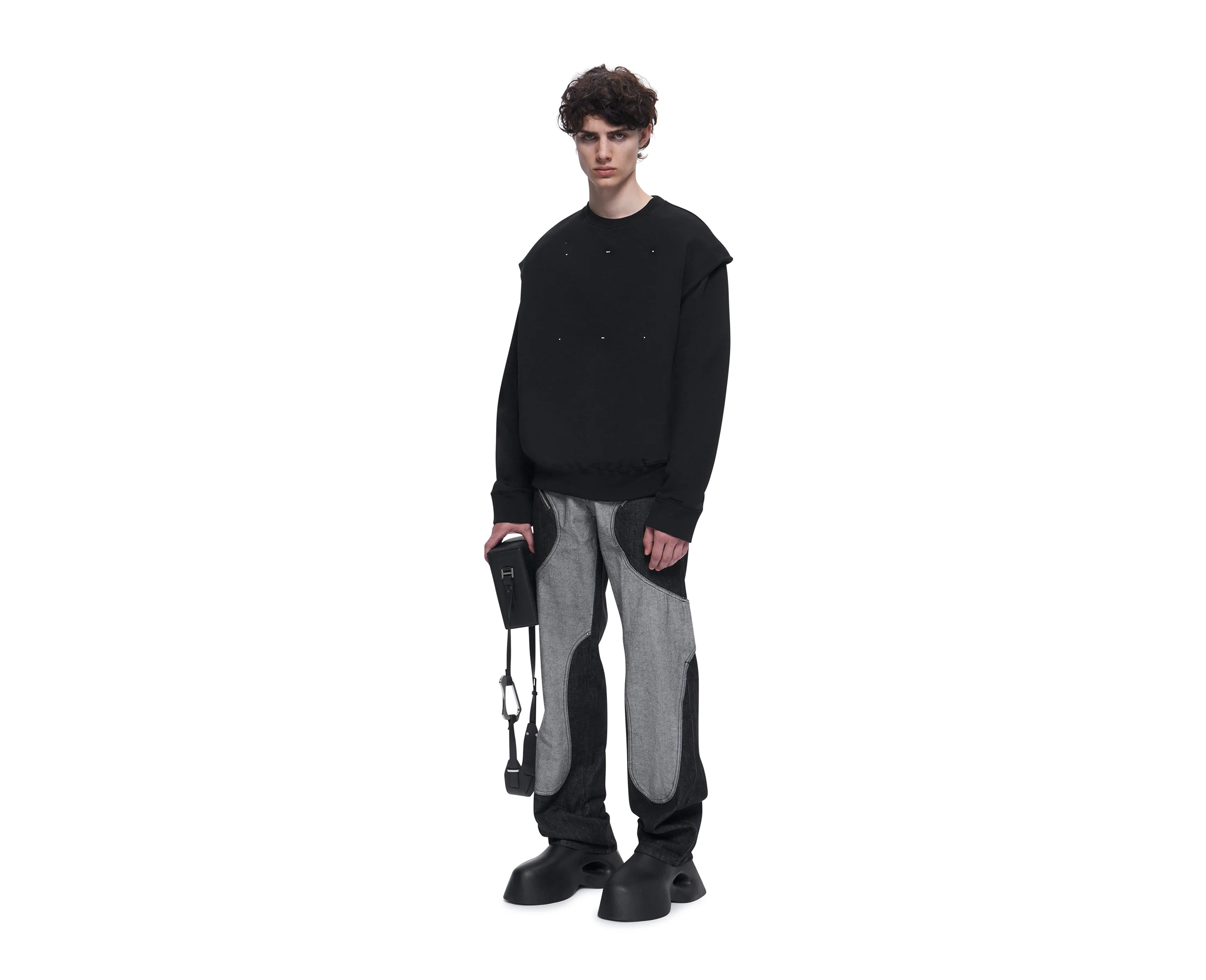 OUTLINE LOGO CREWNECK - Image 3