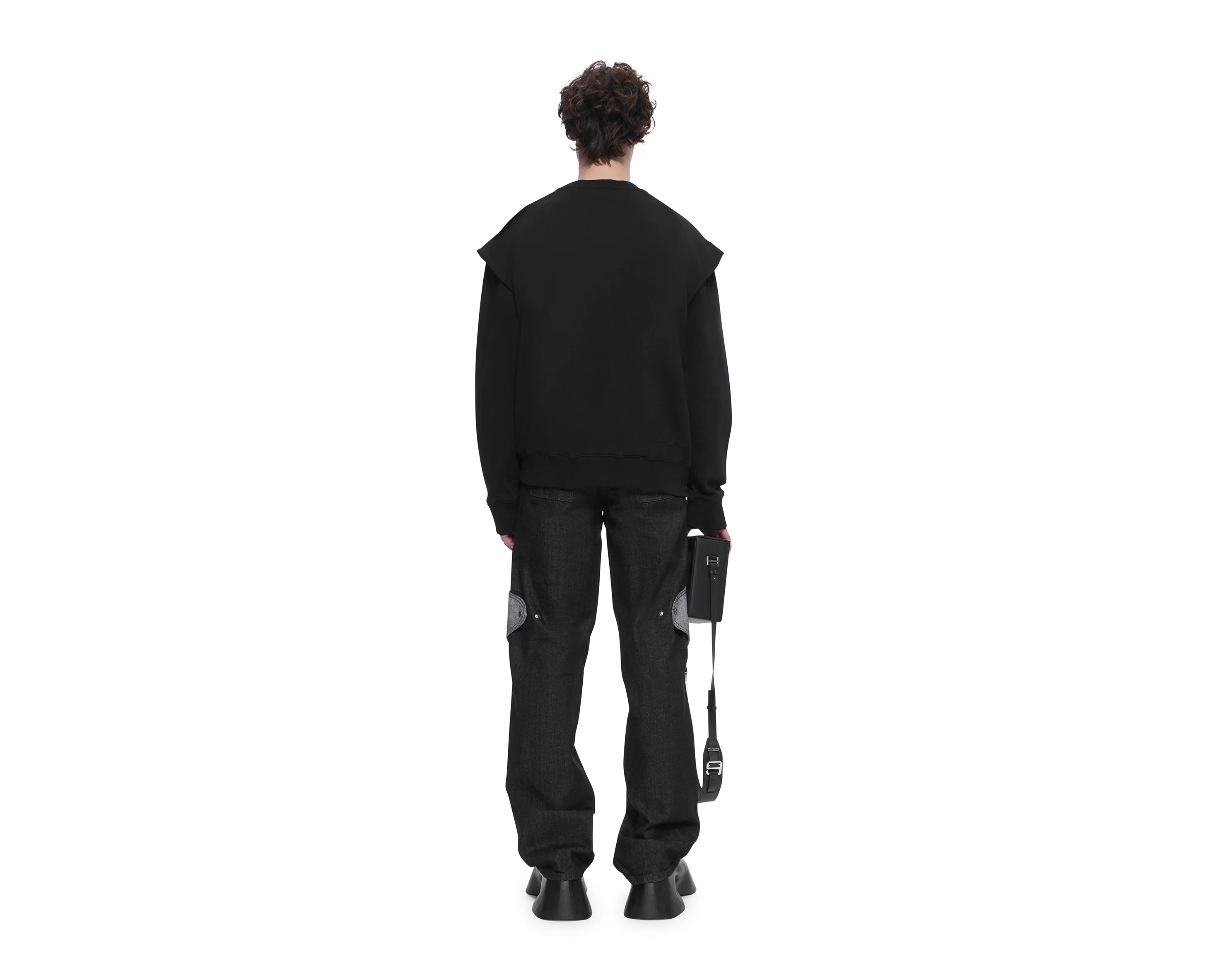 OUTLINE LOGO CREWNECK - Image 4