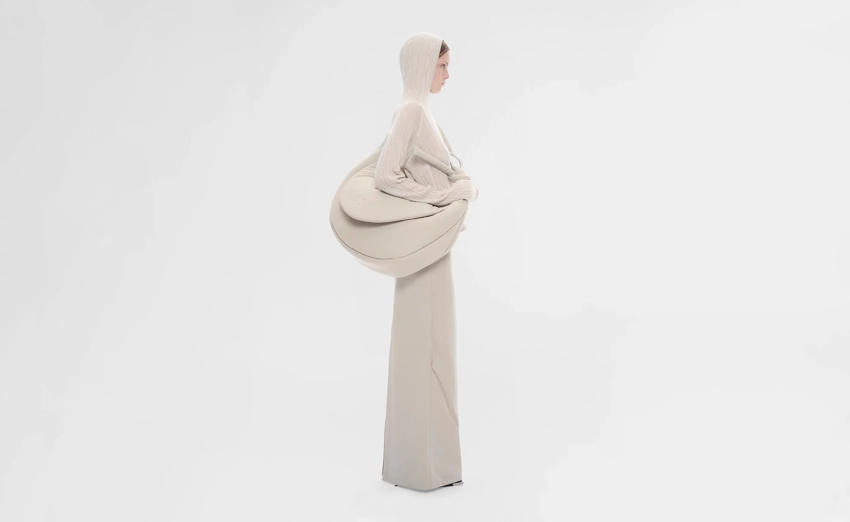 MAXI CROSSBODY BAG - Image 4