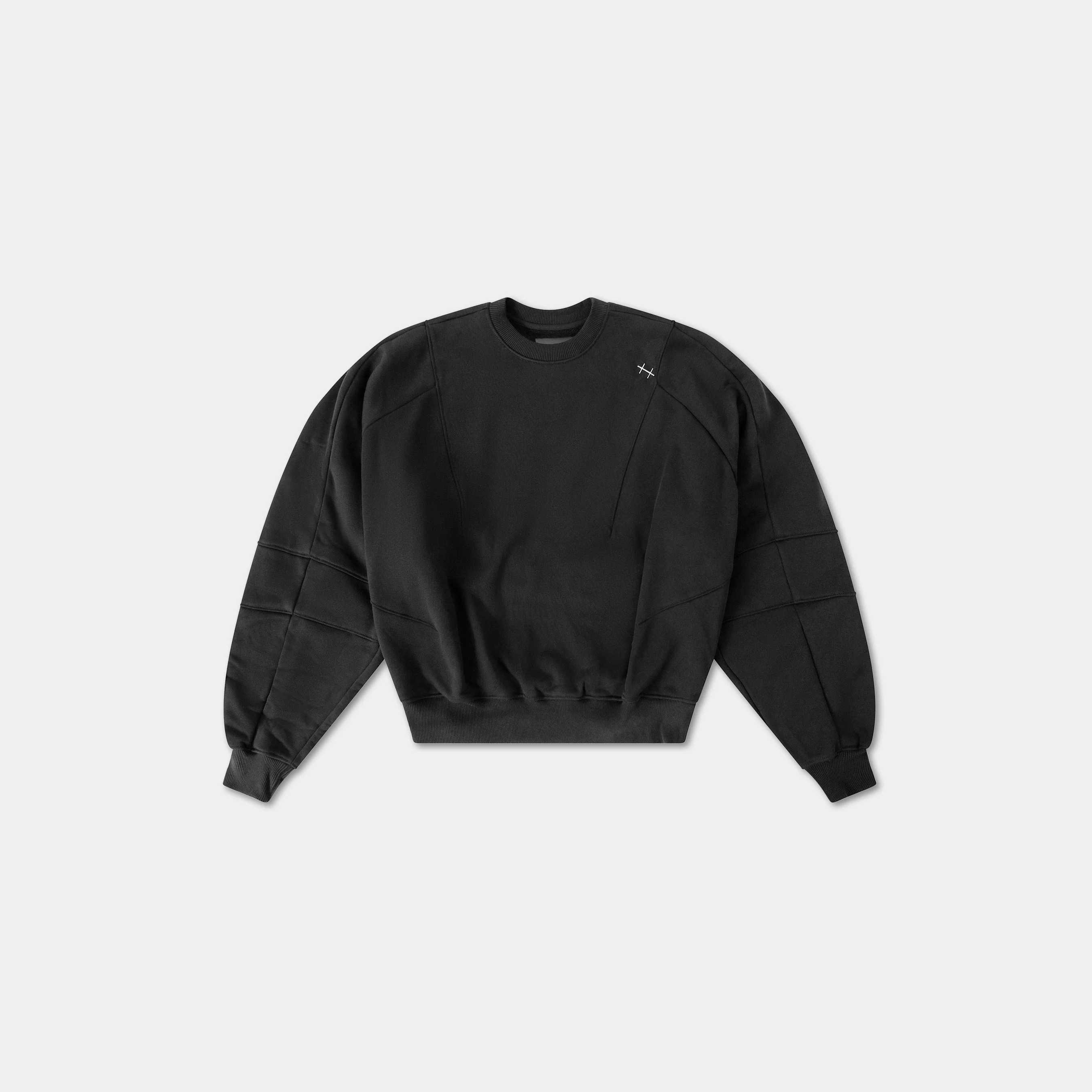 PLICATE CREWNECK