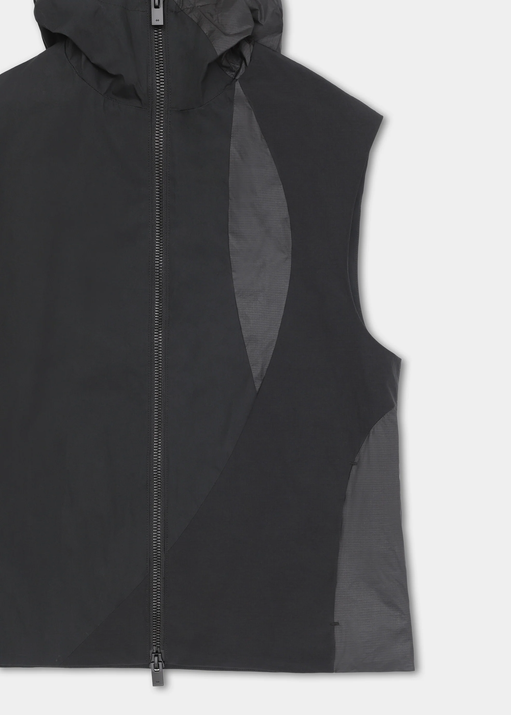 POLARIZE VEST - Image 11