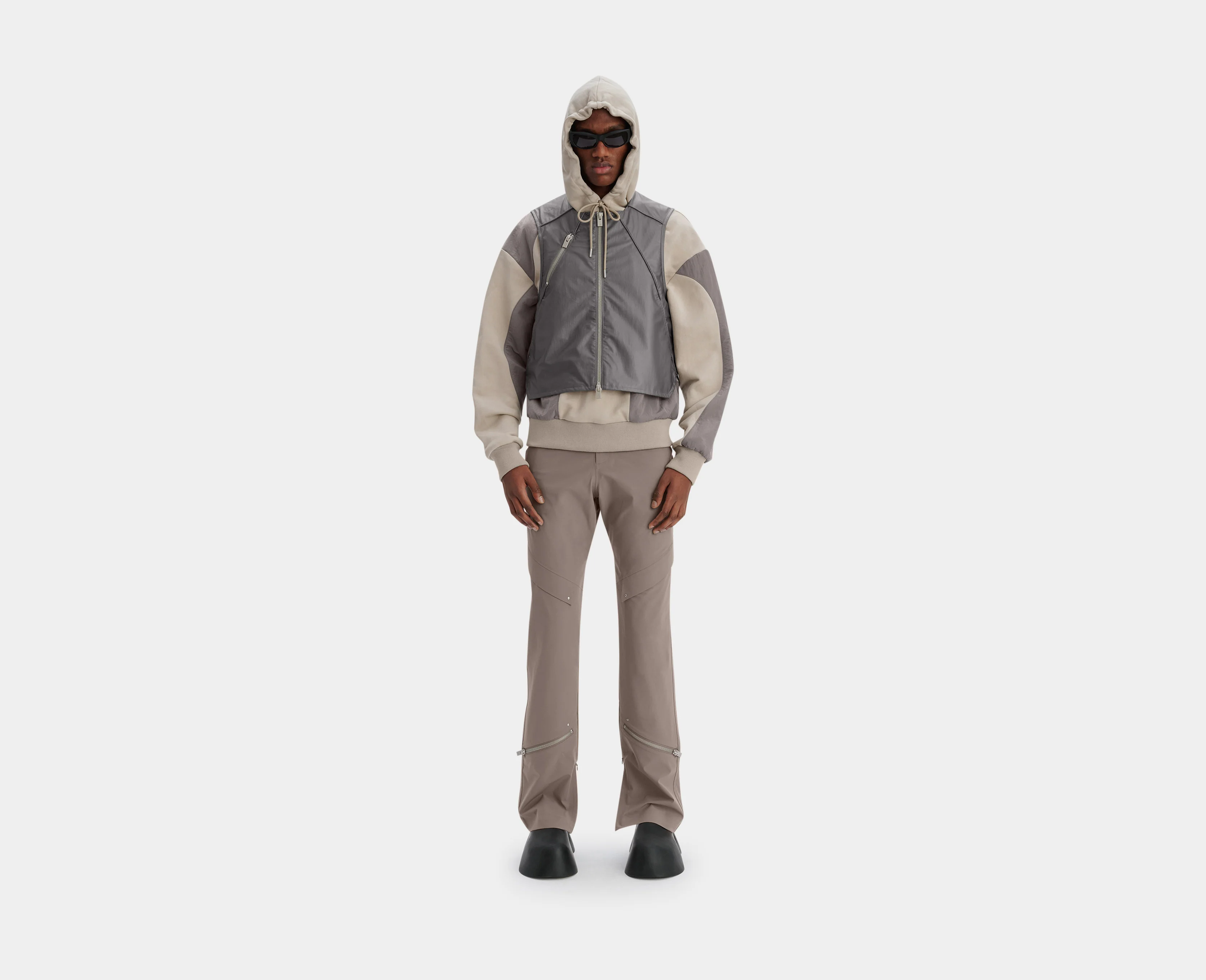 PHLOGISTON TECHNICAL VEST - Image 2