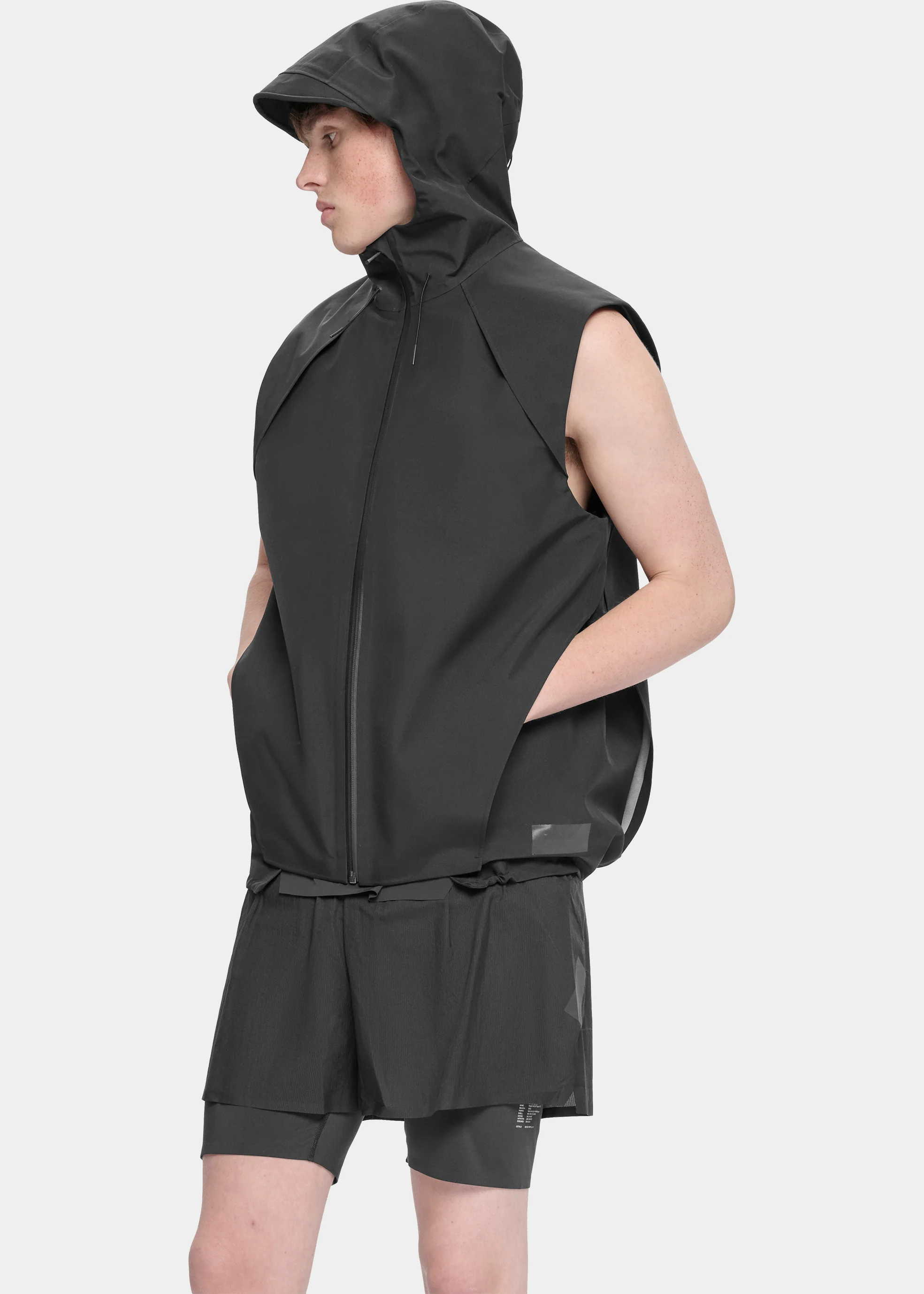PUMA X HELIOT EMIL VEST - Image 9