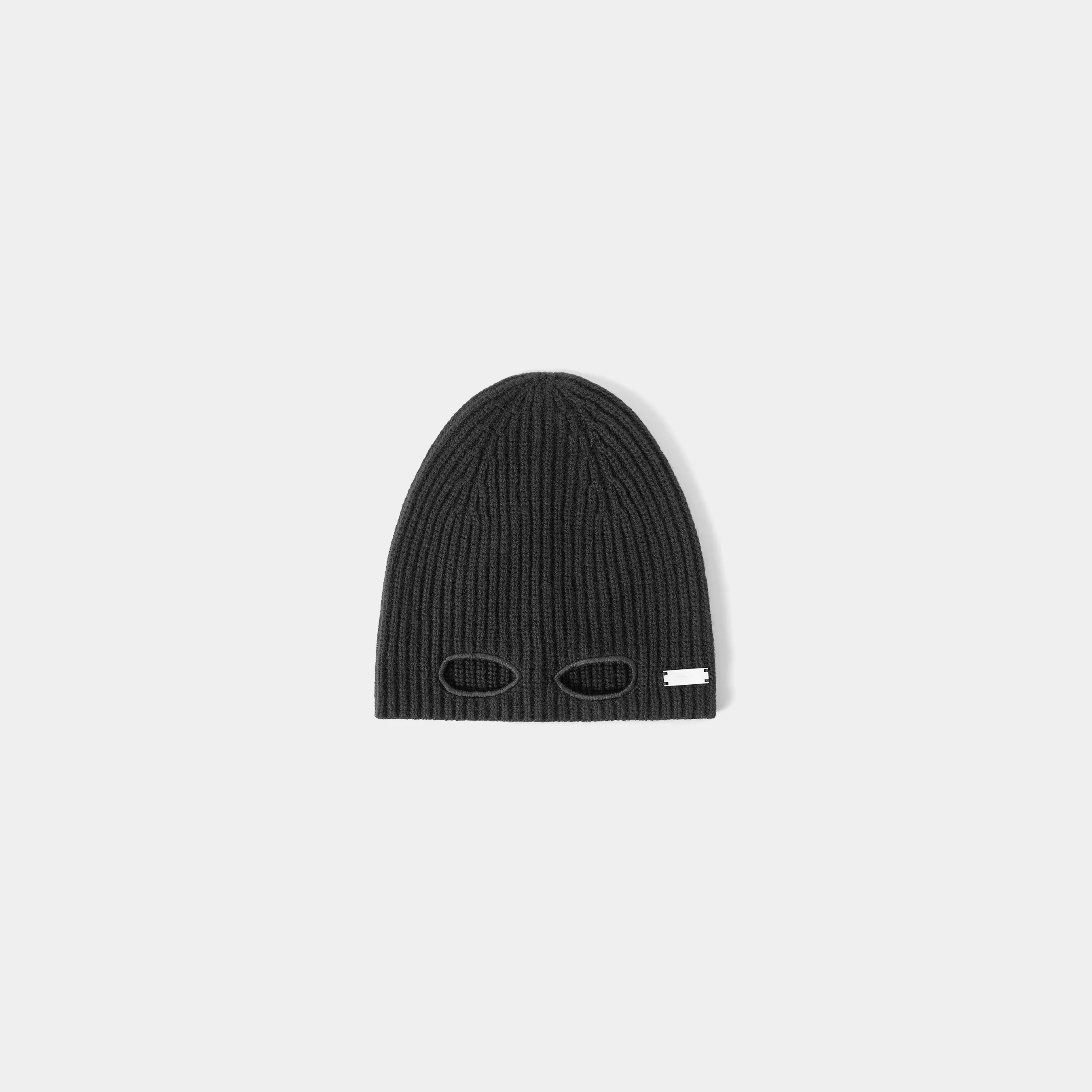 RELIEF KNIT BEANIE