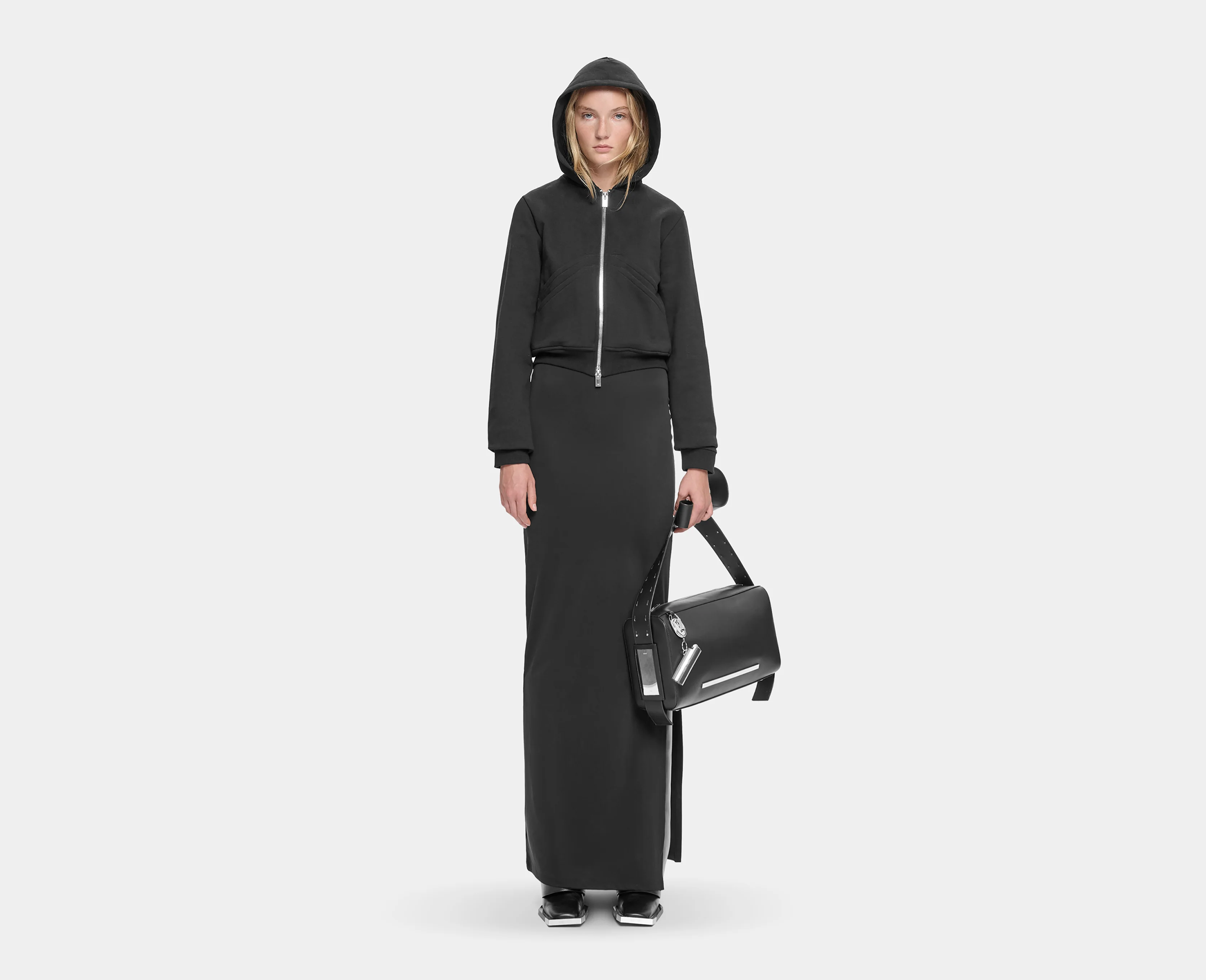 SAROS HOODIE - Image 2