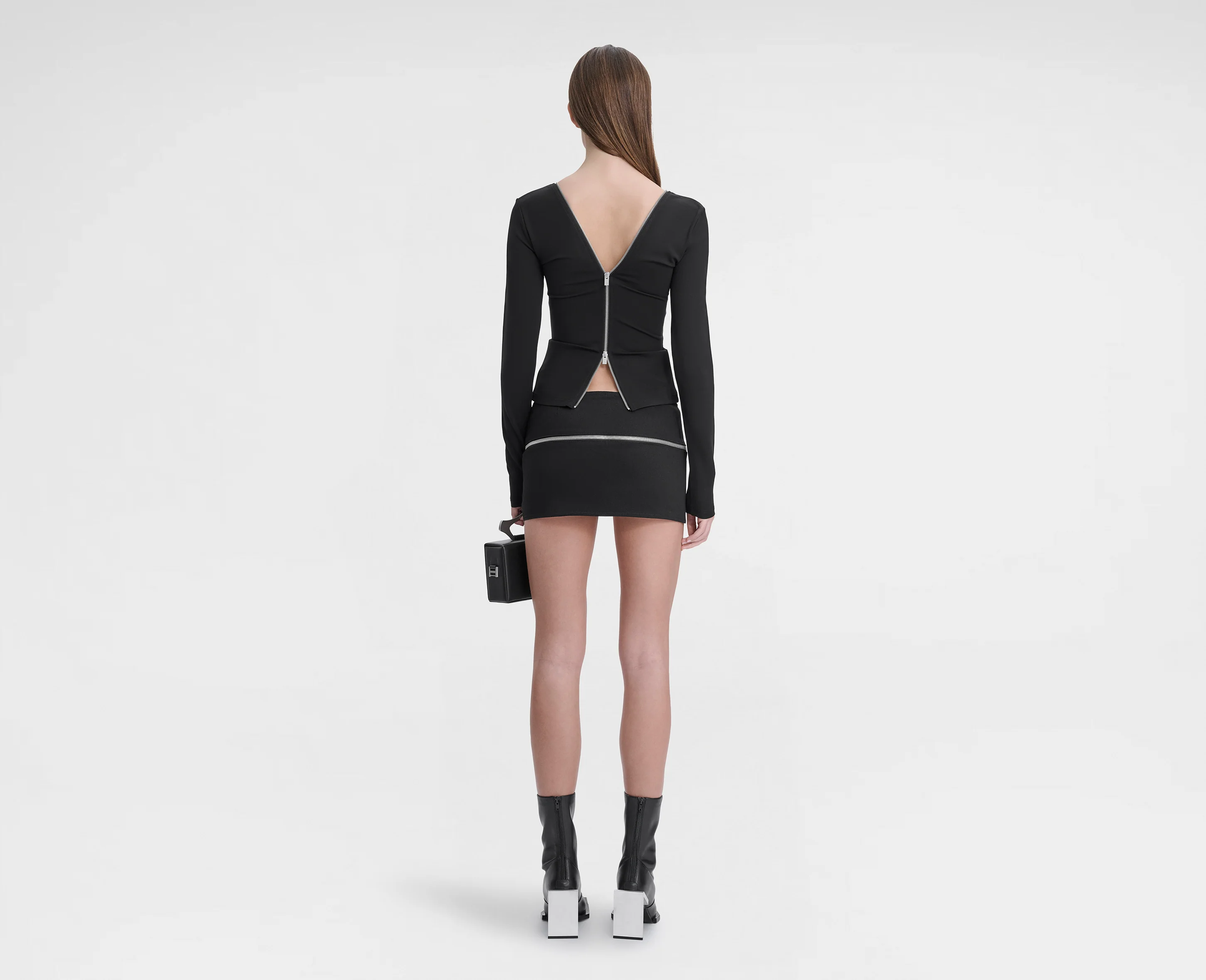 TRITOR MINI SKIRT - Image 4