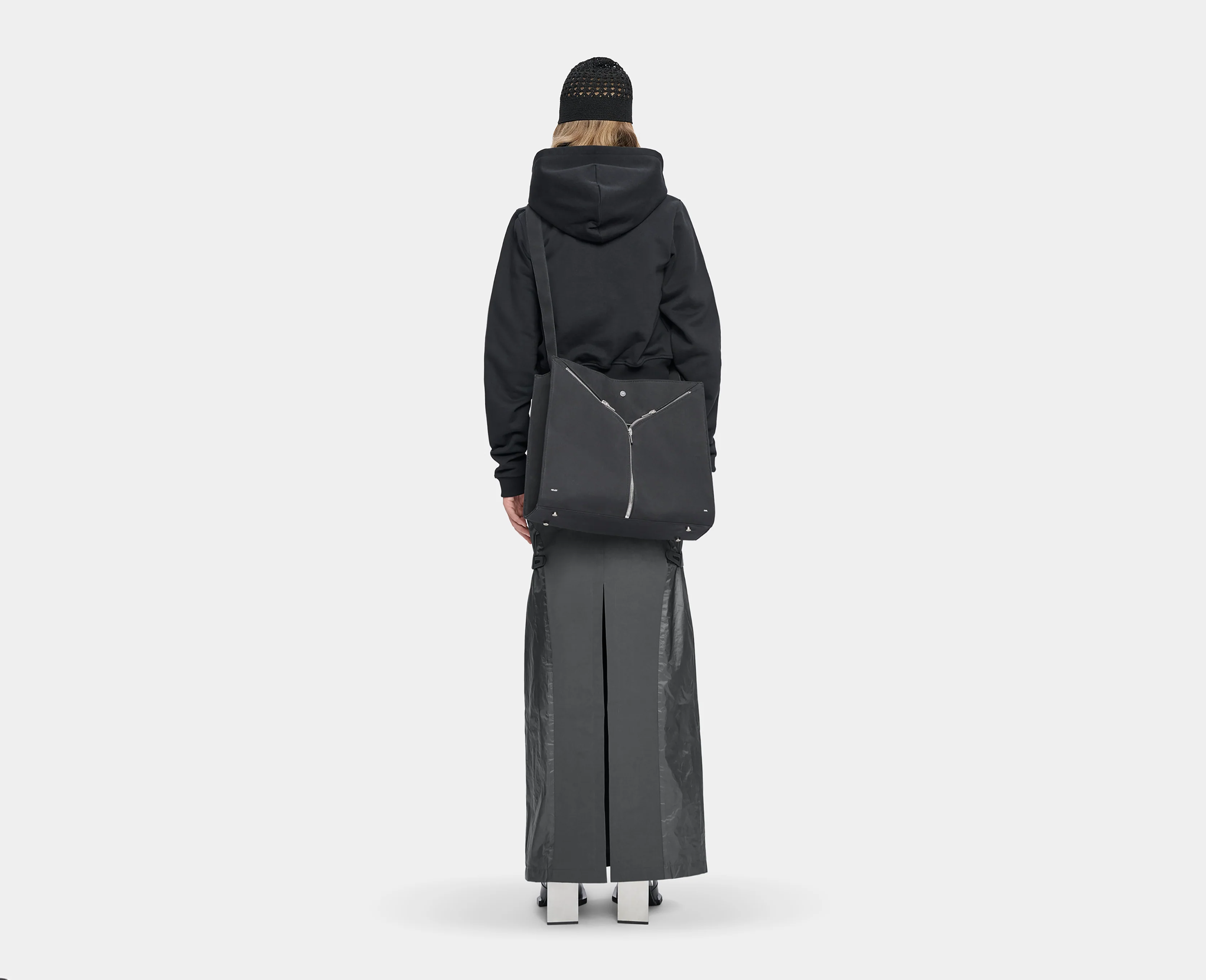TECTON TOTE BAG - Image 5