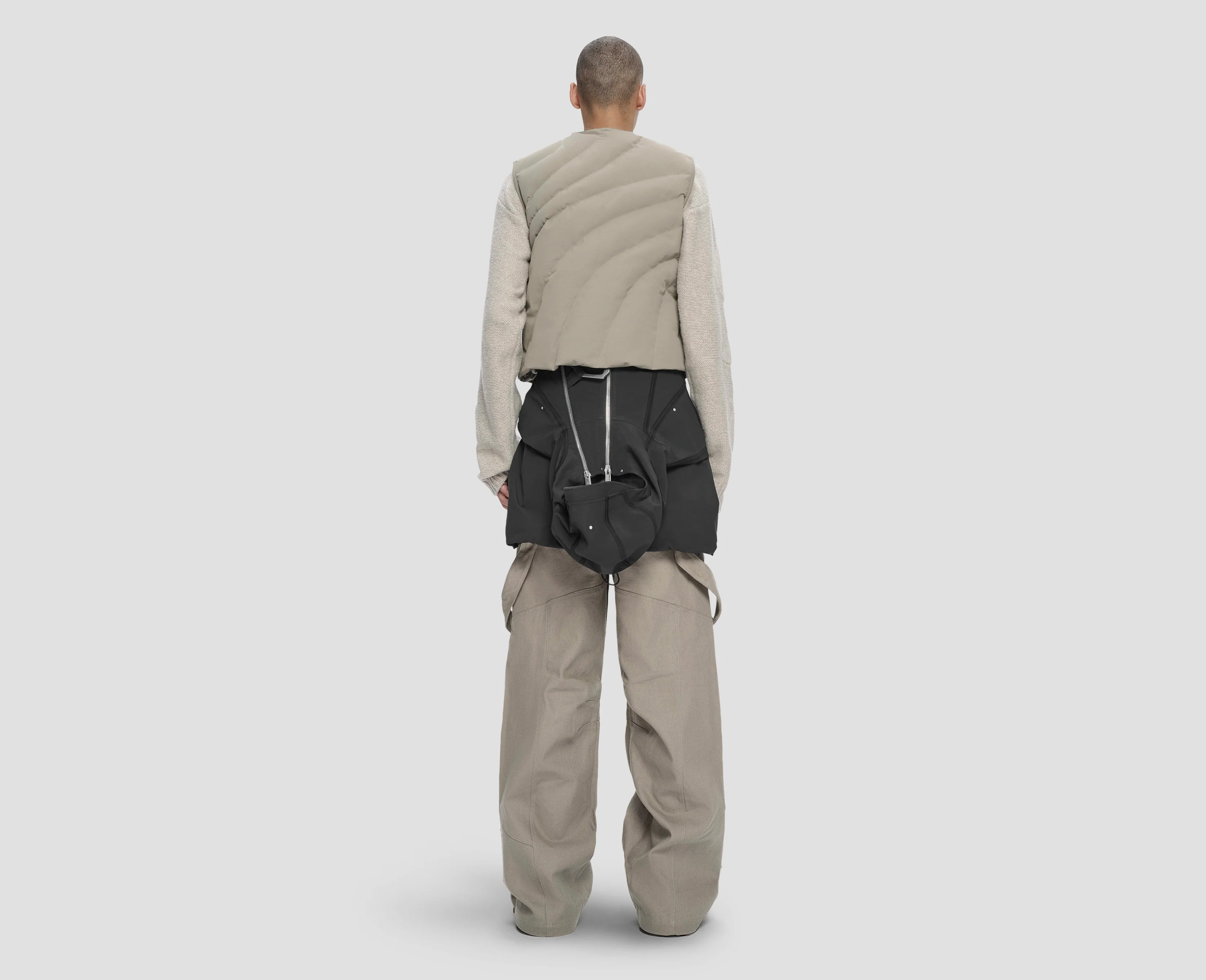 VISUS DOWN VEST - Image 4